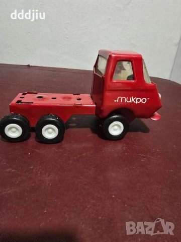 Старо детско камионче Мир