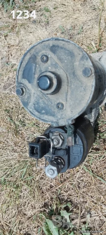 стартер за голф 4 бензин 1.6