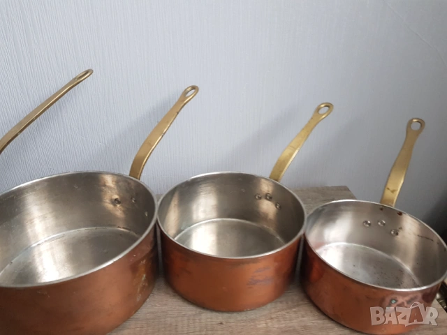 Комплект медни тигани с бронзови дръжки, снимка 4 - Антикварни и старинни предмети - 49329585
