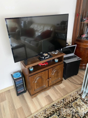 Дървен ТВ шкаф , снимка 2 - Шкафове - 52349938