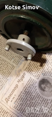 Електродвигател 380/220 волта, снимка 2 - Електродвигатели - 49412505