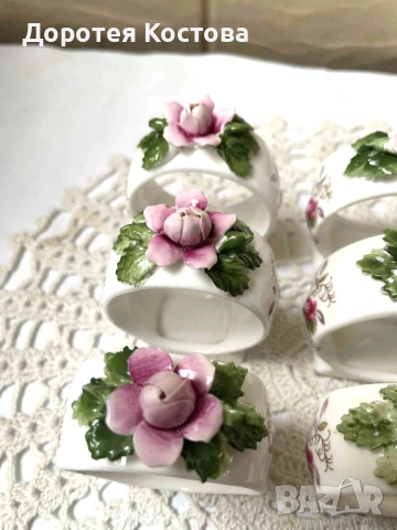 ROYAL ALBERT красиви пръстени за салфетки от костен порцелан от Англия, снимка 5 - Антикварни и старинни предмети - 52336298