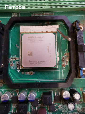 Процесор AMD Athlon 64 LE-1600, ADH1600IAA5DH с охладител, снимка 2 - Процесори - 44597988