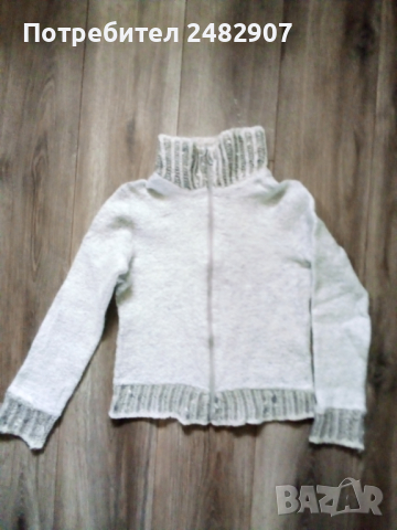 Детска жилетка, снимка 4 - Детски пуловери и жилетки - 44746272