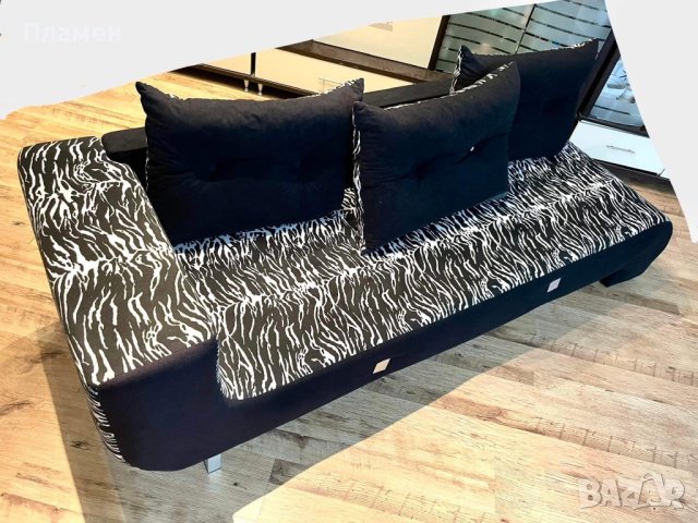 Диван Италиански дизайн, Mario Botta, снимка 2 - Дивани и мека мебел - 44215689