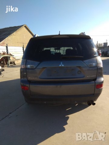 Mitsubushi Outlander 2.2Di-D 4WD 2010г на ЧАСТИ, снимка 7 - Автомобили и джипове - 39155992