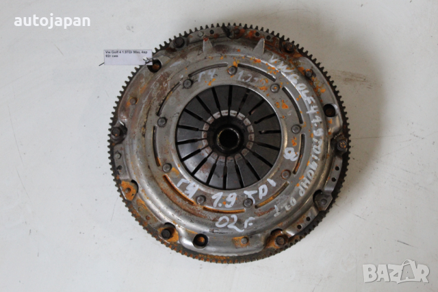 Комплект маховик, притискателен диск, феродов диск Фолксваген голф 4 1.9тди 90кс 02г Volkswagen golf