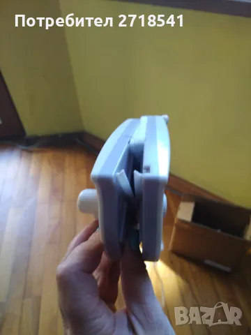 Машинка за почистване на прозорци с магнит, снимка 2 - Други стоки за дома - 47664679