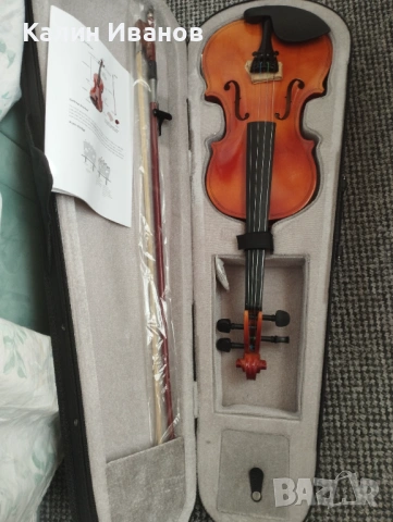 Продавам цигулка 