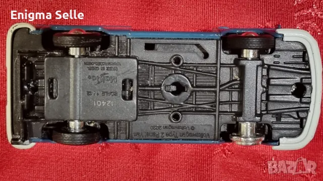 Метален колекционерски Volkswagen T2 Panel Van Maisto , снимка 5 - Колекции - 49945543