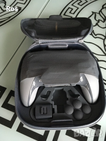 PlayStation 5 DualSense Edge 30th Anniversary Edition Нов, снимка 3 - PlayStation конзоли - 52867874