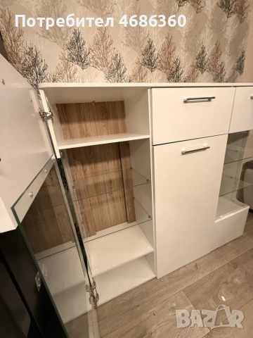 Скрин или холна гарнитура , снимка 2 - Секции и витрини - 53738598