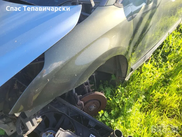 Продавам ляв калник за ситроен ц4 2006г., снимка 2 - Части - 50100407