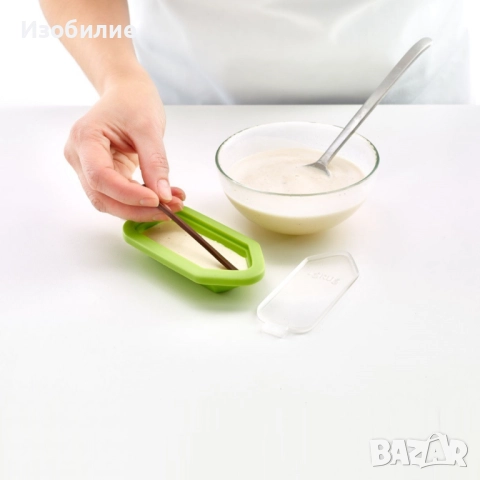 Комплект форми за сладолед на клечка Lekue 4 броя, забавни форми, снимка 6 - Форми - 52349653