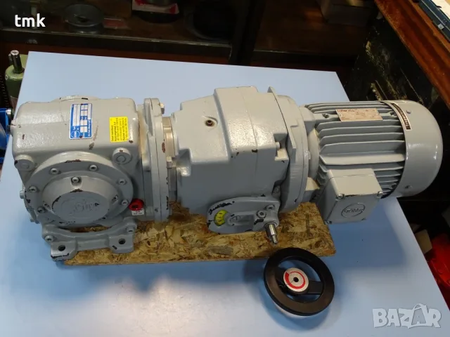 вариаторен мотор редуктор STÖBER R37/VW2-1022-150-4 Variable Gear Motor 1.5kW 50Hz, снимка 7 - Резервни части за машини - 55920248