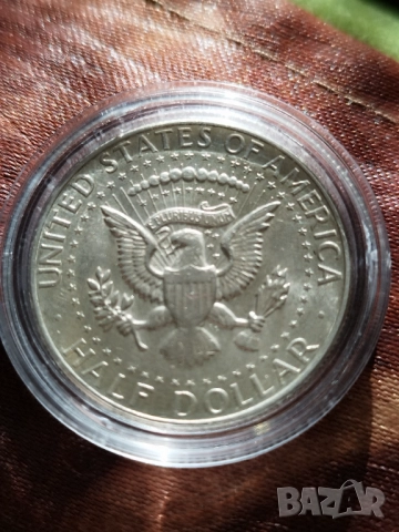 Две сребърни монети UNC