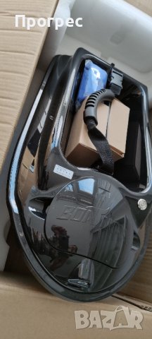 МОСТРА Лодка за захранка Boatman Actor PLus с метални перки, компас и др., снимка 3 - Стръв и захранки - 40811254