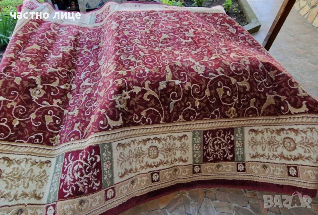 Голям български килим, тип персийски, снимка 2 - Килими - 50440841