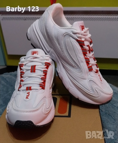 Нови дамски маратонки Fila