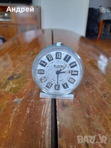 Настолен часовник,будилник СЛАВА,SLAVA #20
