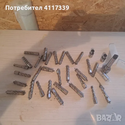 продавам бор корони за метал