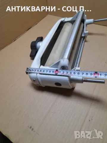 Соц Стара Ръчна Преса За Стара Пералня., снимка 10 - Антикварни и старинни предмети - 49157223