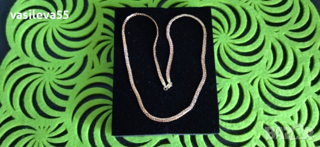 Златен синджир и висулка