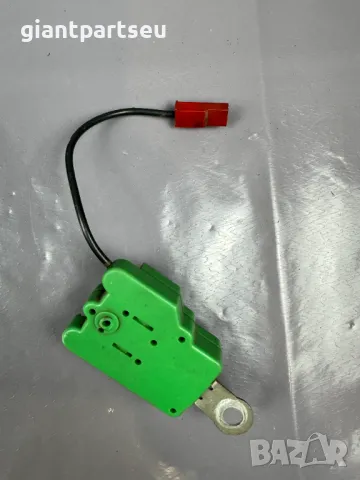 Усилвател Антена за Мерцедес Mercedes-benz W220 2208202389, снимка 3 - Части - 49112246