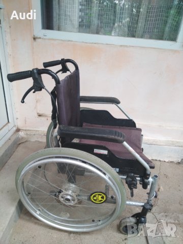 Сгъваема инвалидна рингова количка MEYRA ORTOPEDIA за възрастни, оперирани, трудно подвижни хора. Ко, снимка 6 - Инвалидни колички - 41490933