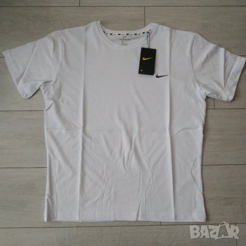 Памучна мъжка бяла тениска Nike размер 3ХЛ 