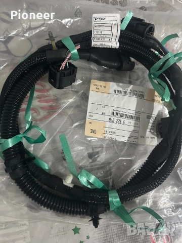 Кабел  bmv   E60    сензори активно предно управление рейка 61129122278