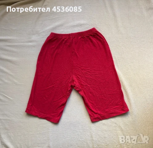 Два чифта детски червени къси гащи, снимка 2 - Къси панталони и бермуди - 51172391