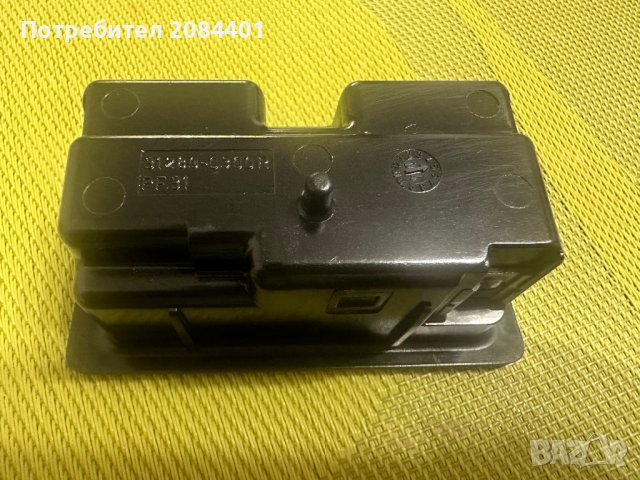 Пепелник за врата на автомобил/кола, снимка 4 - Аксесоари и консумативи - 41468010