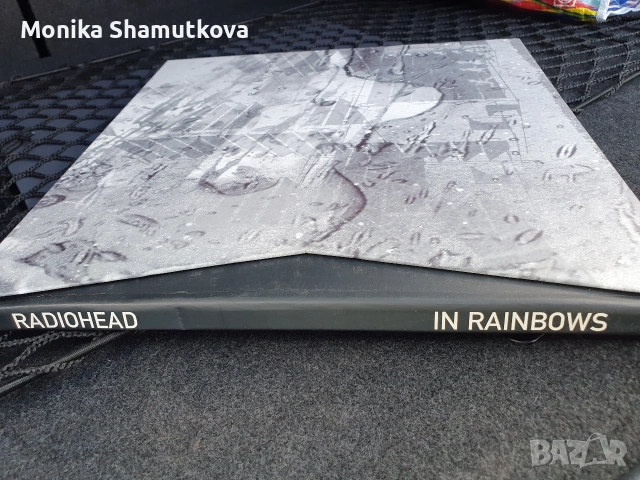 Колекционерско издание на 7мия албум на Radiohead , снимка 3 - Грамофонни плочи - 53432478