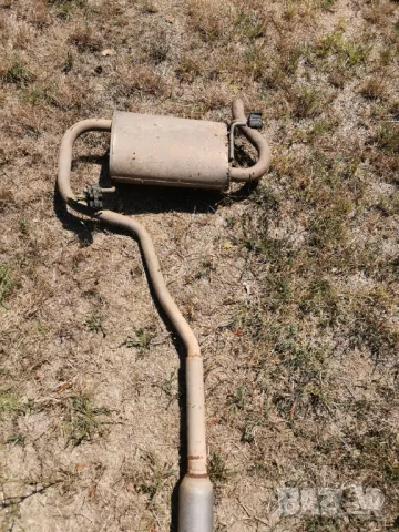 Задно гърне дачия дъстър 1.6 16в 4х4 2013 година 