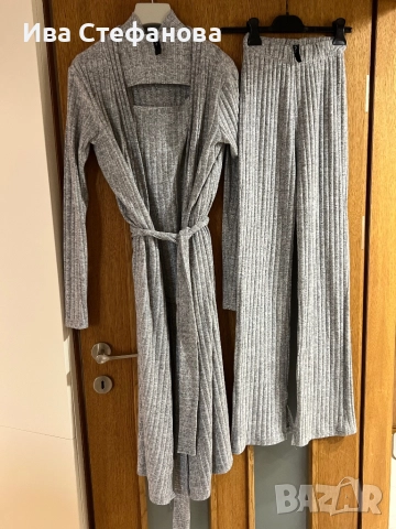Нов сив памучен памук  сет комплект от три части костюм 3 в 1 дълга жилетка , блуза панталон , снимка 2 - Комплекти - 46262885