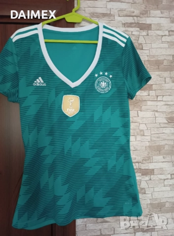 Оригинална дамска тениска на Германия - 2018, снимка 2 - Тениски - 52616720