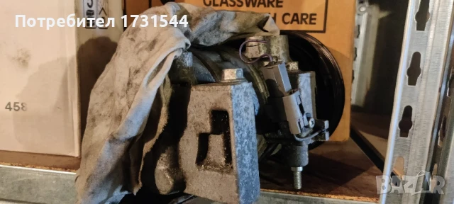 компресор климатик :Z0004399A, снимка 2 - Части - 50633077