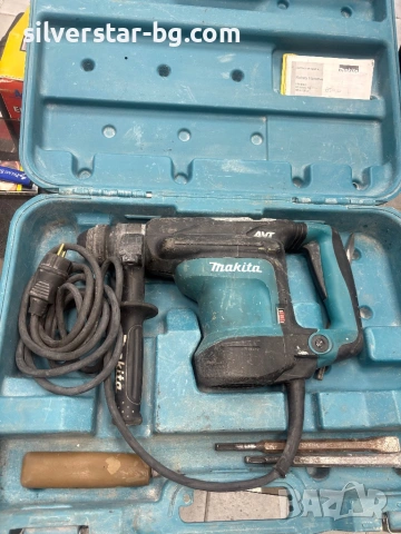 Екектрически  Перфоратор MAKITA HR3210C, снимка 2 - Перфоратори - 53768048