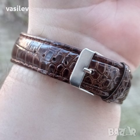 Дамски кварцов часовник , снимка 4 - Дамски - 39150347