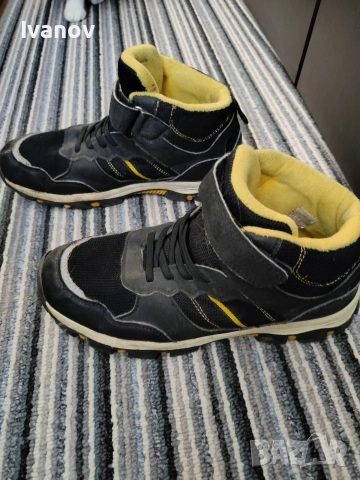 Детски зимни ботуши, снимка 2 - Детски боти и ботуши - 53038049