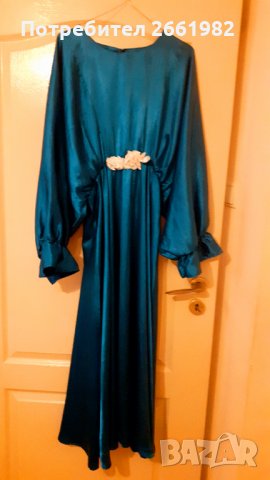 Уникална сатенена маркова рокля, снимка 8 - Рокли - 33997594