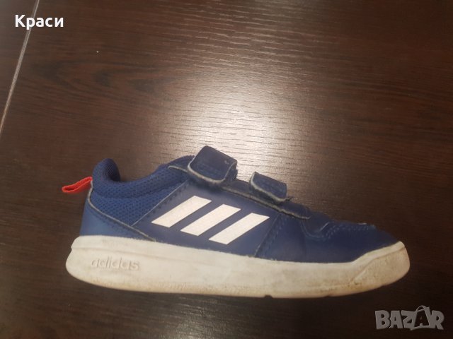 Детски маратонки Adidas, снимка 3 - Детски маратонки - 41459606