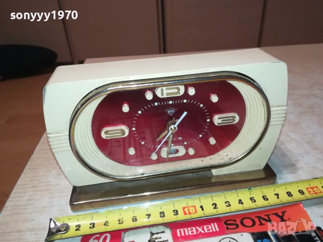 МЕХАНИЧЕН БУДИЛНИК ОТ СОЦА 2510252102, снимка 5 - Антикварни и старинни предмети - 52180602