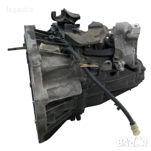 Скоростна кутия Renault Megane III 2008-2016 ID:150020, снимка 2 - Части - 51823570