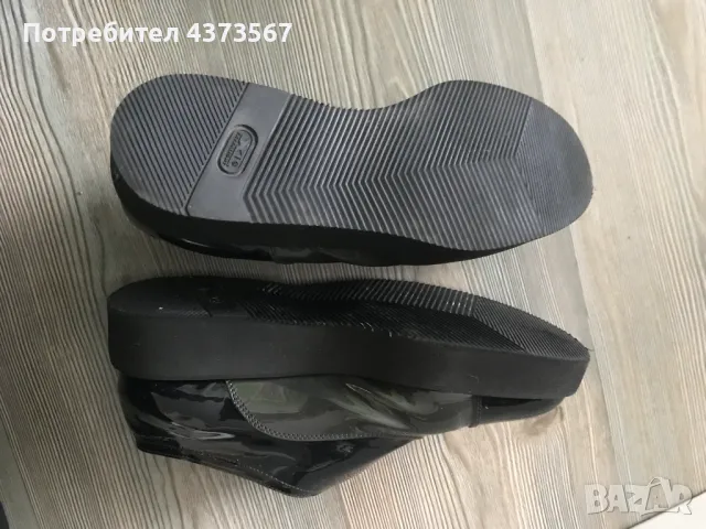 Италиански дамски обувки от естествена кожа, лачени,номер 38,цвят черно-сиво,марка Osvaldo Rossi., снимка 4 - Дамски ежедневни обувки - 49459754