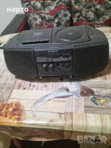 радио касетофон сони, снимка 2 - Радиокасетофони, транзистори - 53270525