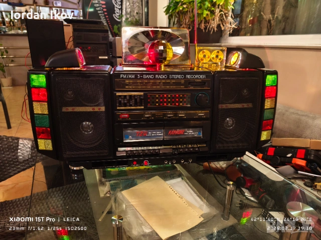 Megamax Mega 4000 (Crown cs 2525), снимка 3 - Радиокасетофони, транзистори - 53518528