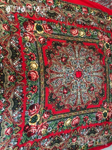 Голям руски вълнен шал НОВ с ЕТикет , снимка 6 - Шалове - 52802177