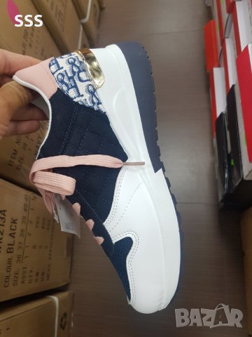 Обувки, снимка 2 - Дамски ежедневни обувки - 41586612